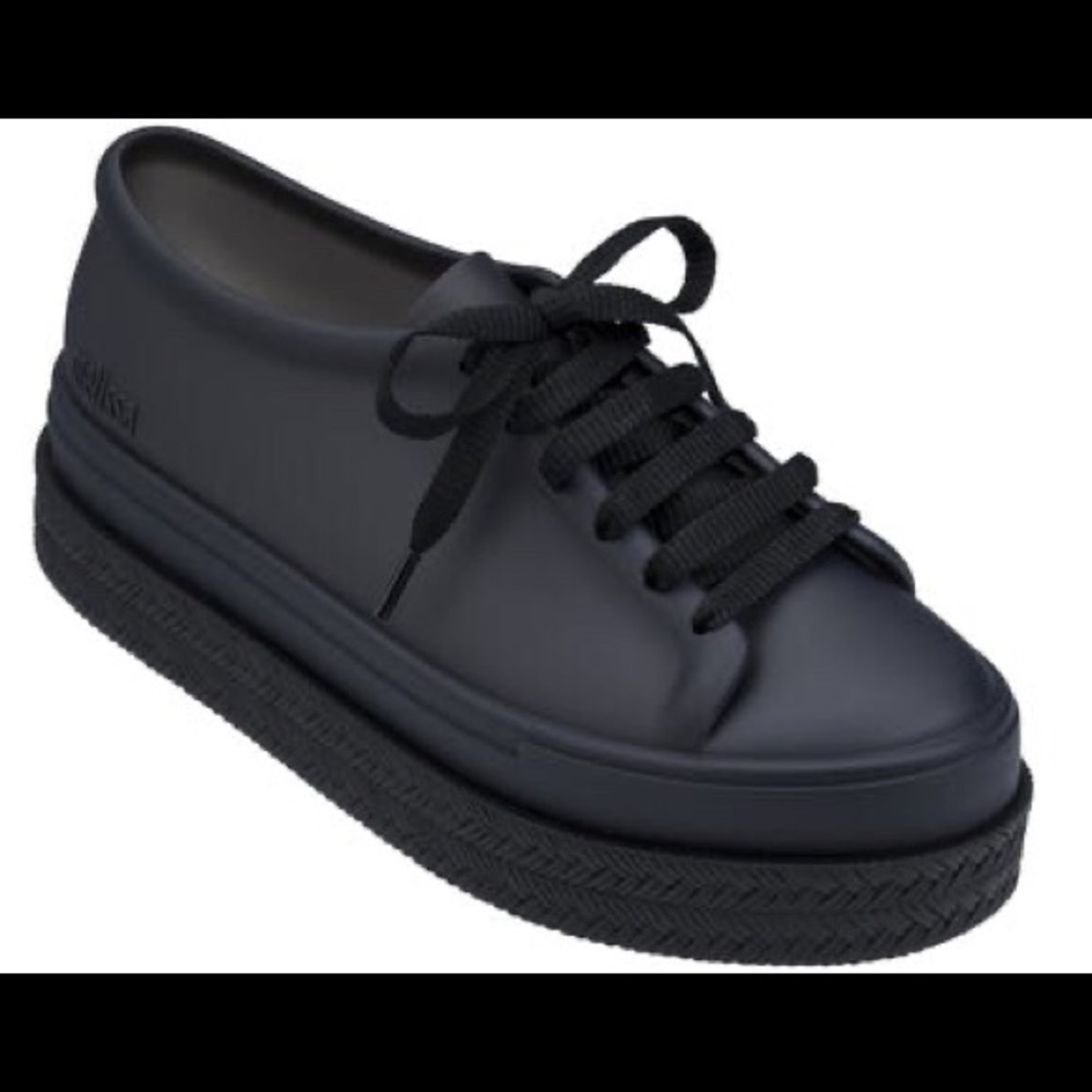 NWT Melissa Be II Sneakers